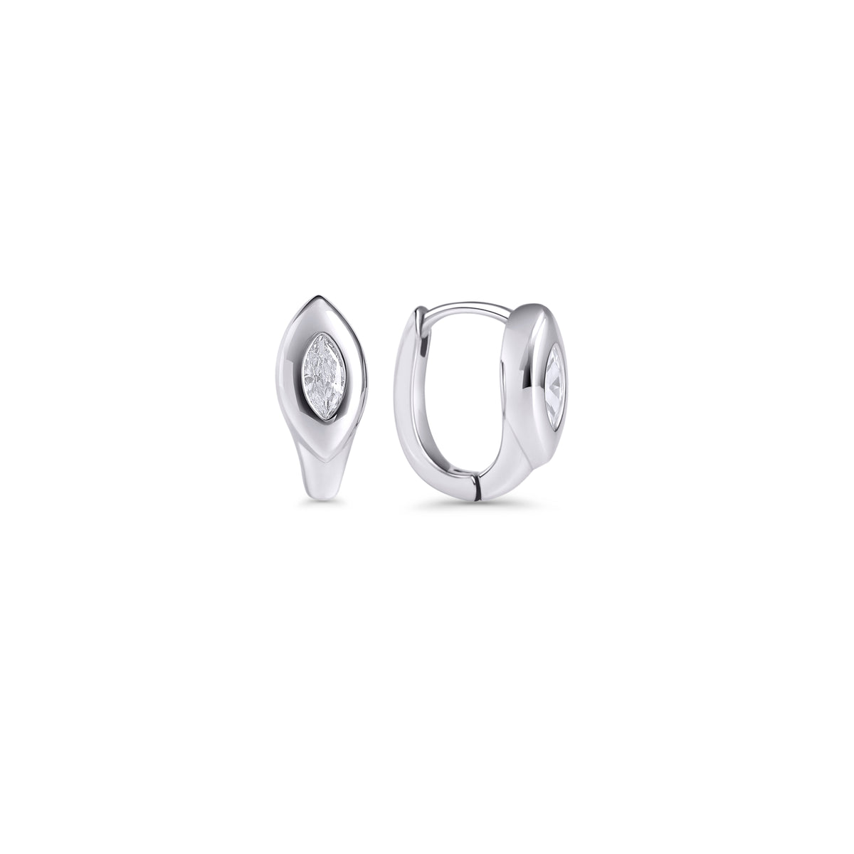 Silver huggie hoop earrings set with a marquise-cut clear stone on a white background. Waterproof & tarnish-resistant stainless steel earrings for sensitive skin, minimalist luxury jewelry by Mia Bijoux Canada.
Boucles d'oreilles anneaux argentées serties d'une pierre transparente taille marquise sur fond blanc. Boucles d'oreilles résistantes à l'eau et anti-ternissement pour peaux sensibles, bijouterie de luxe minimaliste par Mia Bijoux Canada.